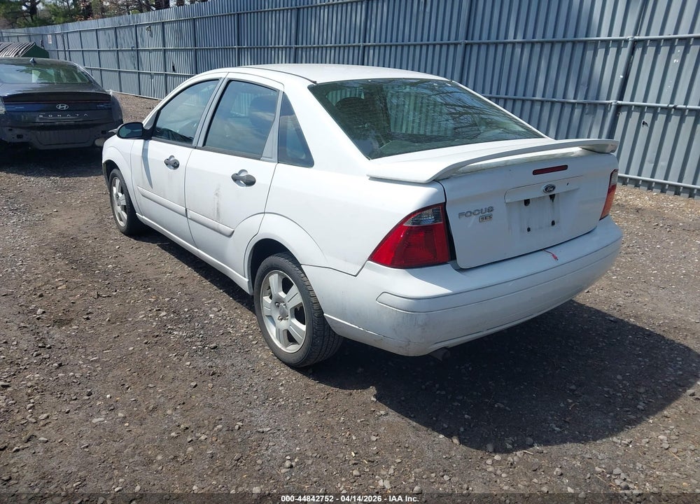 2007 FORD FOCUS S/SE/SES VIN: 1FAHP34N27W306880