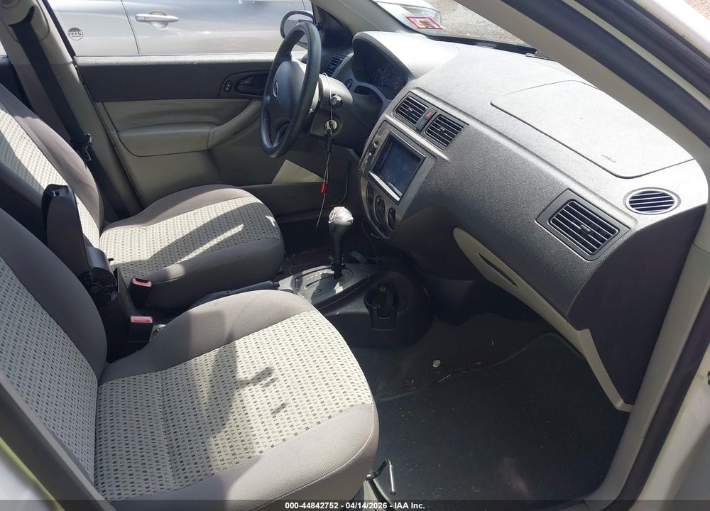 2007 FORD FOCUS S/SE/SES VIN: 1FAHP34N27W306880