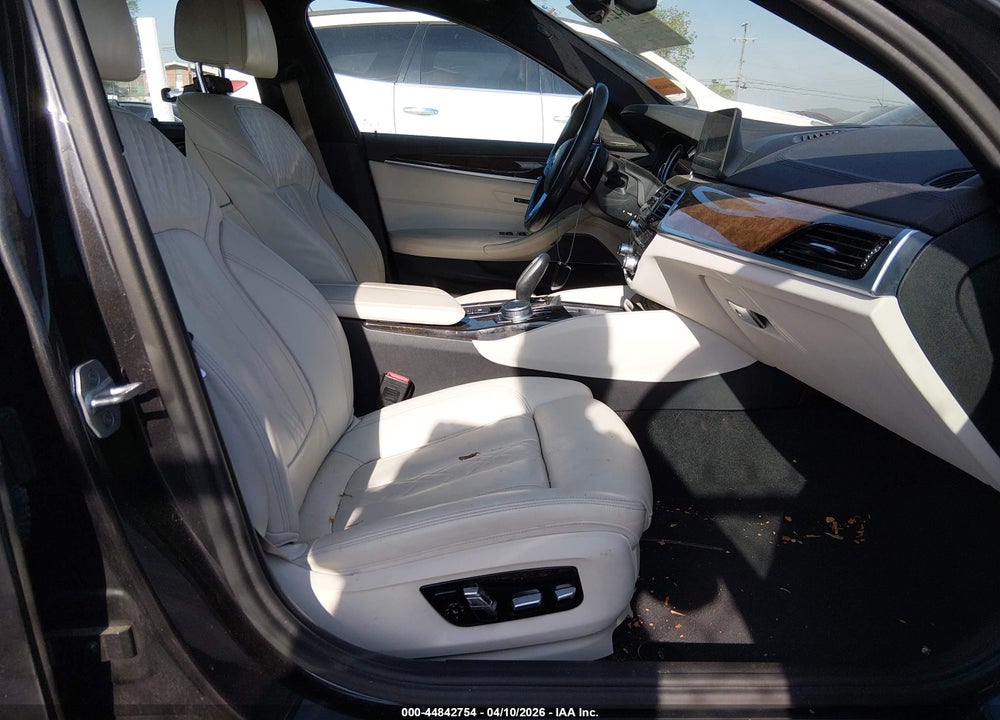 2017 BMW 540I XDRIVE VIN: WBAJE7C38HG887674