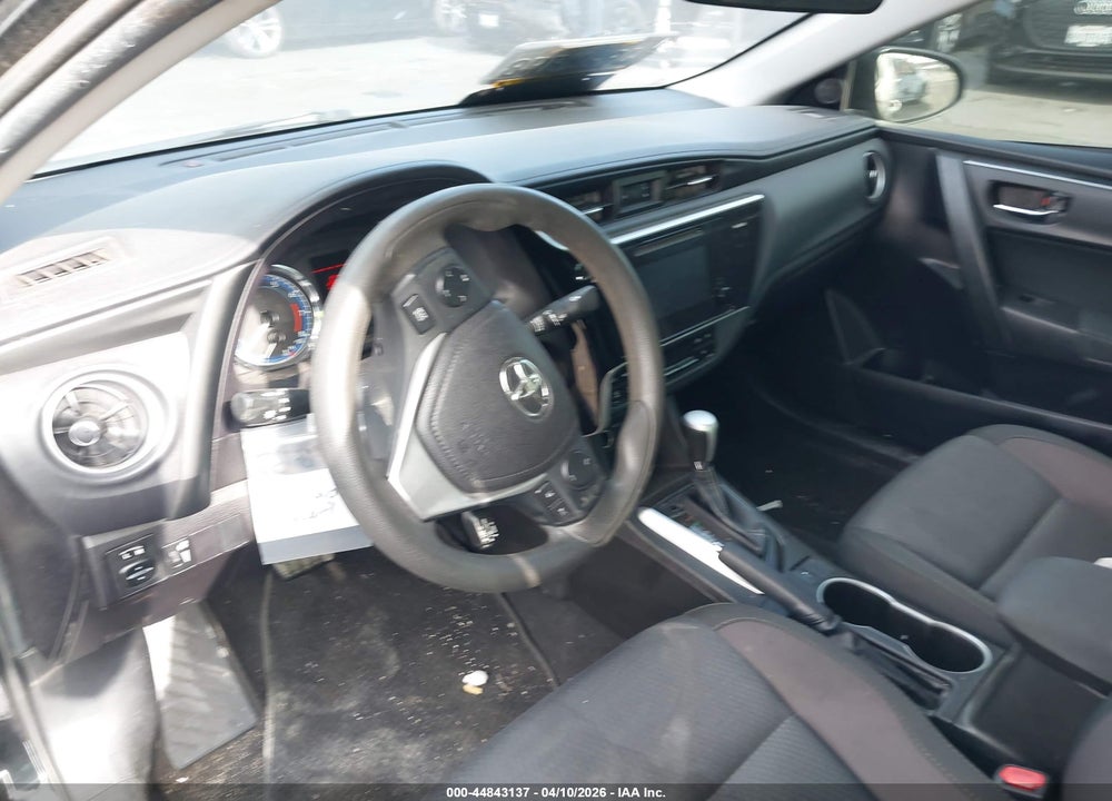 2017 TOYOTA COROLLA LE VIN: 5YFBURHE0HP622018