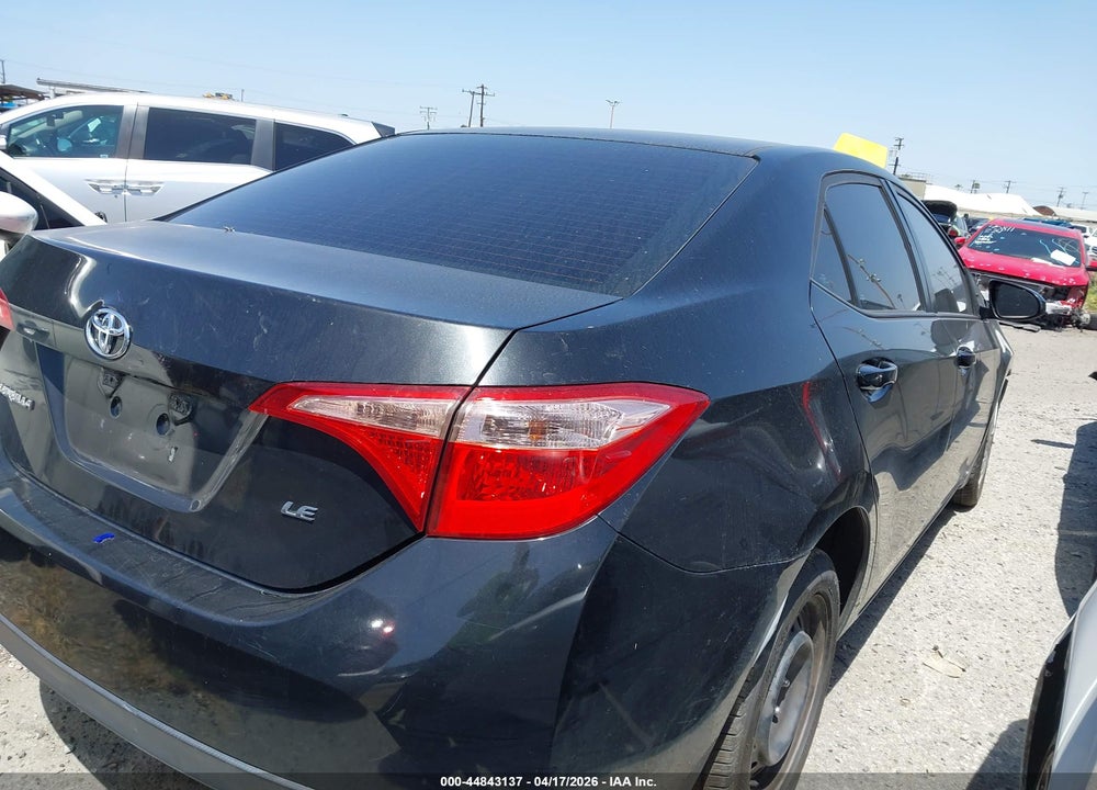 2017 TOYOTA COROLLA LE VIN: 5YFBURHE0HP622018