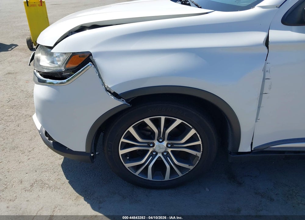 2017 MITSUBISHI OUTLANDER SE/SEL VIN: JA4AD3A33HZ058690