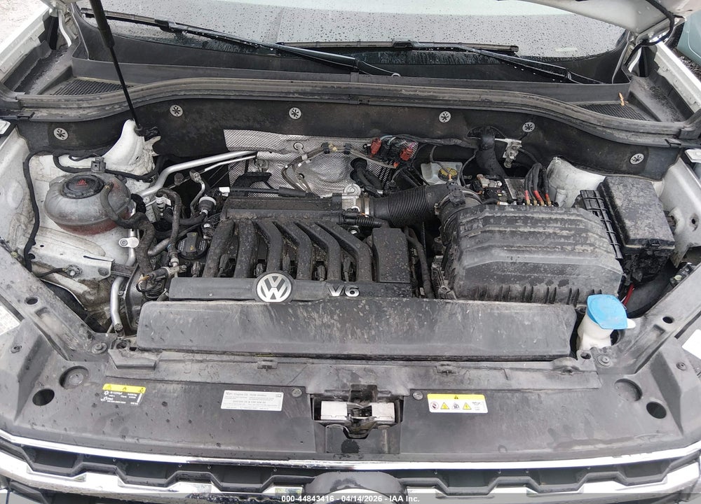 2019 VOLKSWAGEN ATLAS 3.6L V6 SE W/TECHNOLOGY VIN: 1V2UR2CA1KC527021