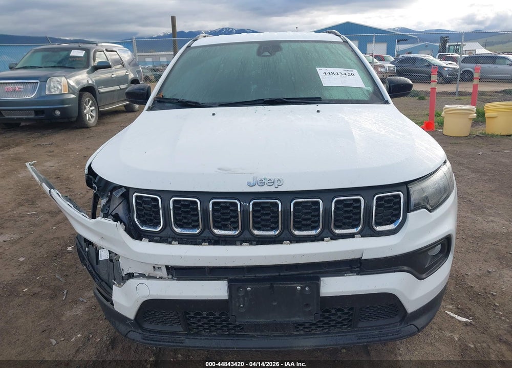 2024 JEEP COMPASS LATITUDE 4X4 VIN: 3C4NJDBN0RT111053