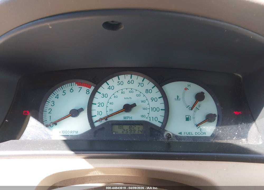 2004 TOYOTA COROLLA LE VIN: 1NXBR32EX4Z307629