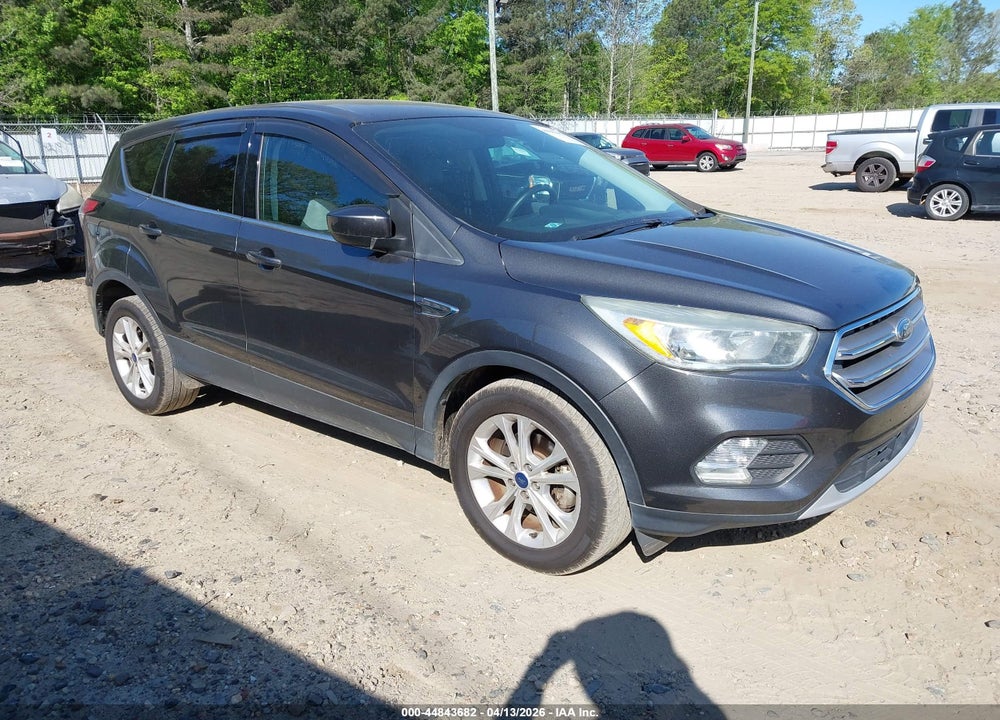 2017 FORD ESCAPE SE VIN: 1FMCU0GD5HUC30885