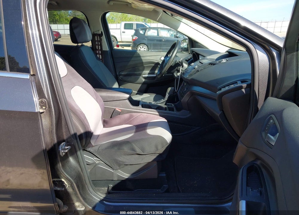 2017 FORD ESCAPE SE VIN: 1FMCU0GD5HUC30885