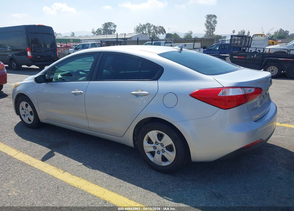 2015 KIA FORTE LX VIN: KNAFX4A67F5378938