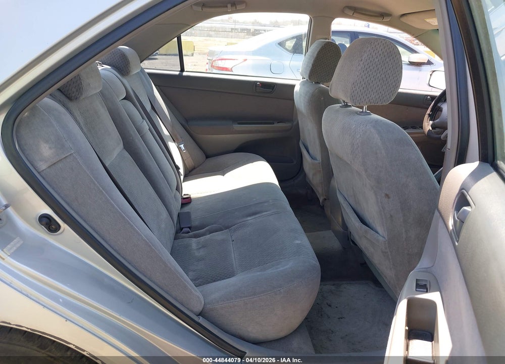 2003 TOYOTA CAMRY LE VIN: 4T1BE32K13U136303