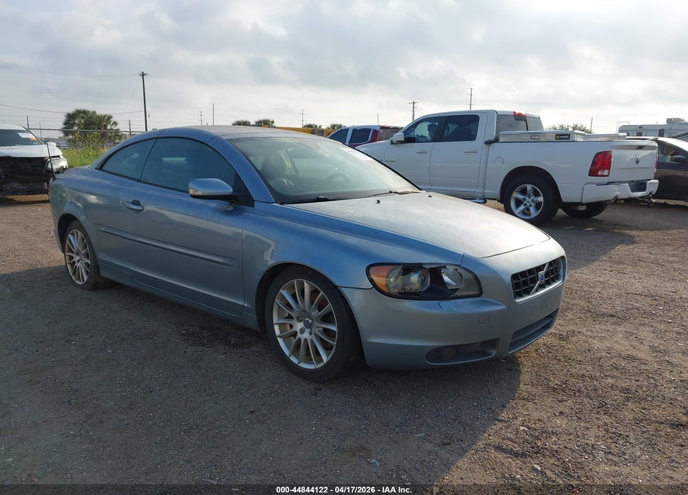 2007 VOLVO C70 T5 VIN: YV1MC68297J018903