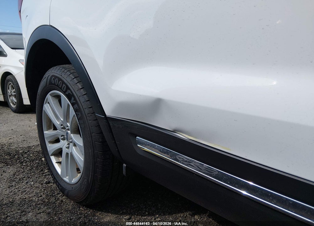 2019 FORD EXPLORER XLT VIN: 1FM5K8D82KGB26087
