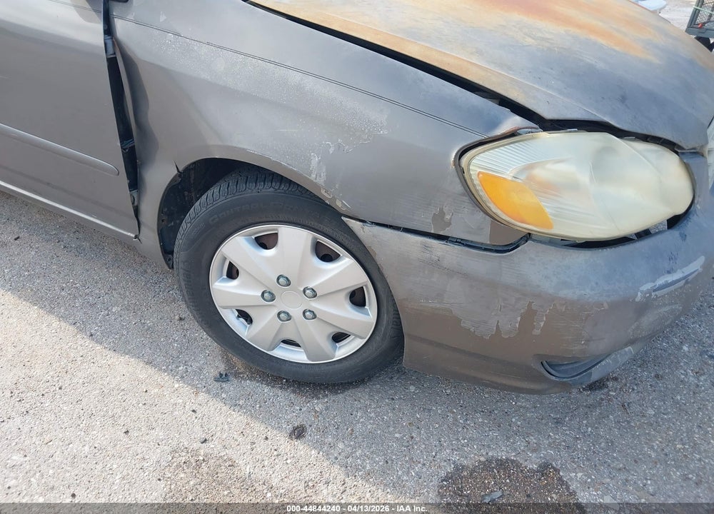 2004 TOYOTA COROLLA LE VIN: 1NXBR32E04Z301757