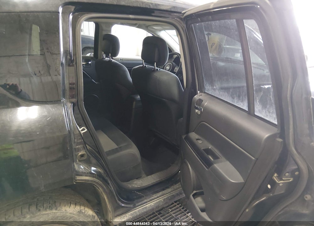 2012 JEEP COMPASS LATITUDE VIN: 1C4NJDEB0CD636029