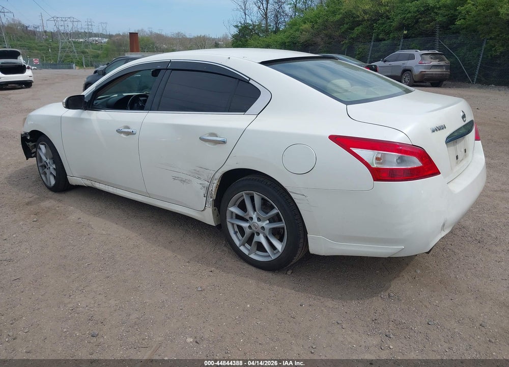 2010 NISSAN MAXIMA 3.5 S VIN: 1N4AA5AP3AC827961