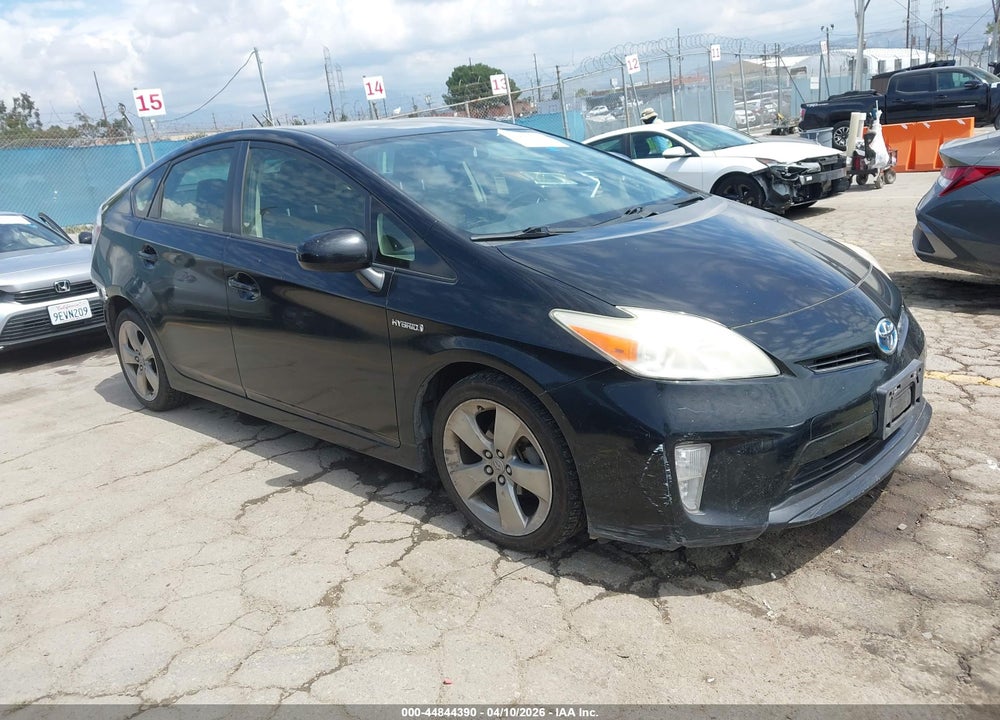 2013 TOYOTA PRIUS THREE SE VIN: JTDKN3DU6D1638245