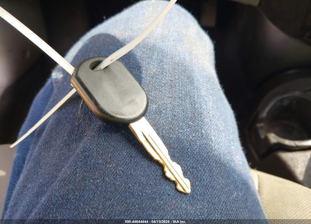 2006 FORD FOCUS ZX5 VIN: 1FAFP37N56W209125