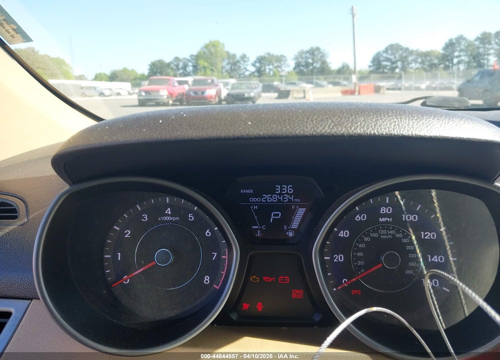 2013 HYUNDAI ELANTRA GLS VIN: 5NPDH4AE9DH239132