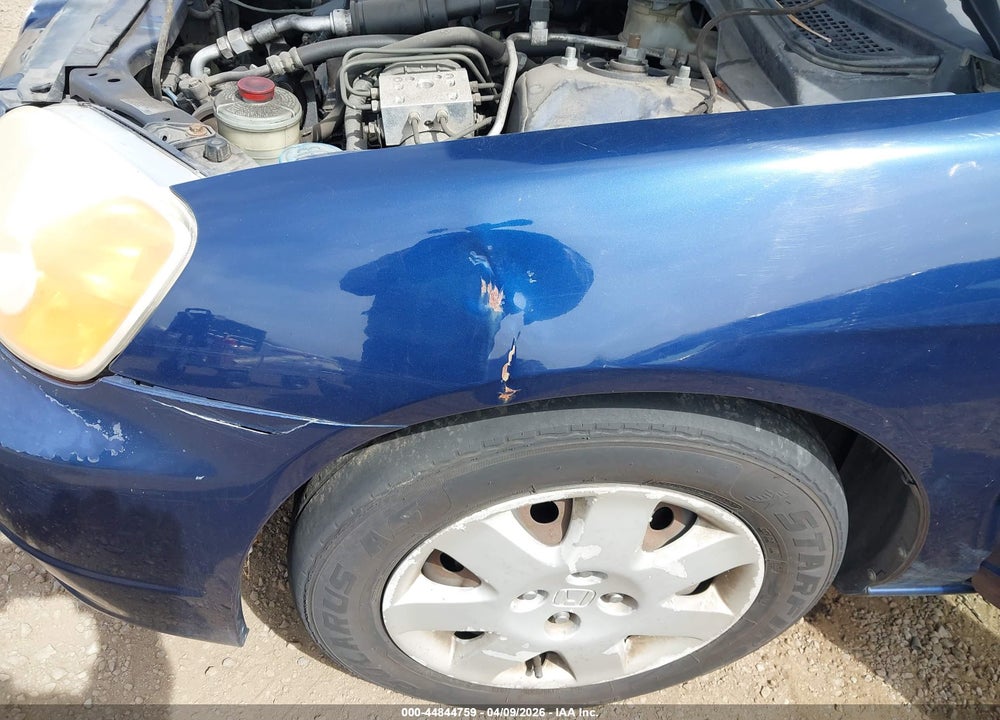 2002 HONDA CIVIC EX VIN: 1HGEM22952L010981
