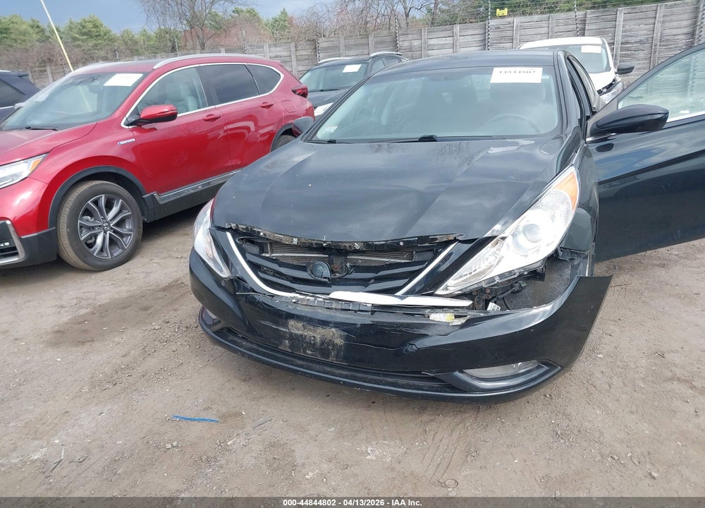 2013 HYUNDAI SONATA GLS VIN: 5NPEB4AC2DH558943