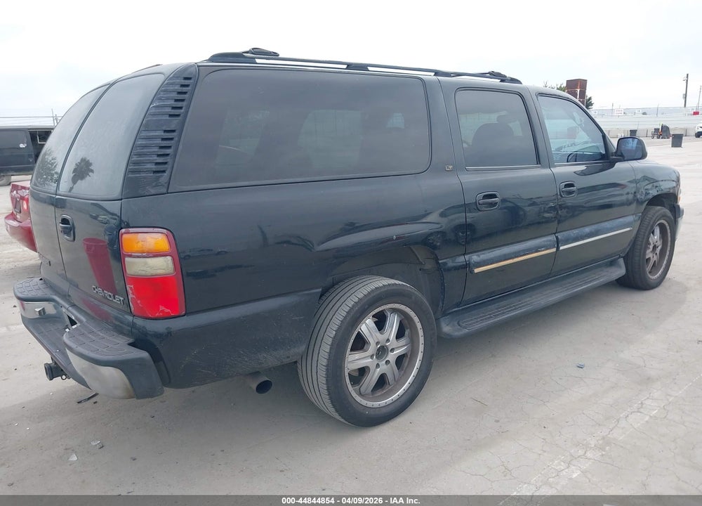2001 CHEVROLET SUBURBAN 1500 LT VIN: 3GNFK16T41G166781