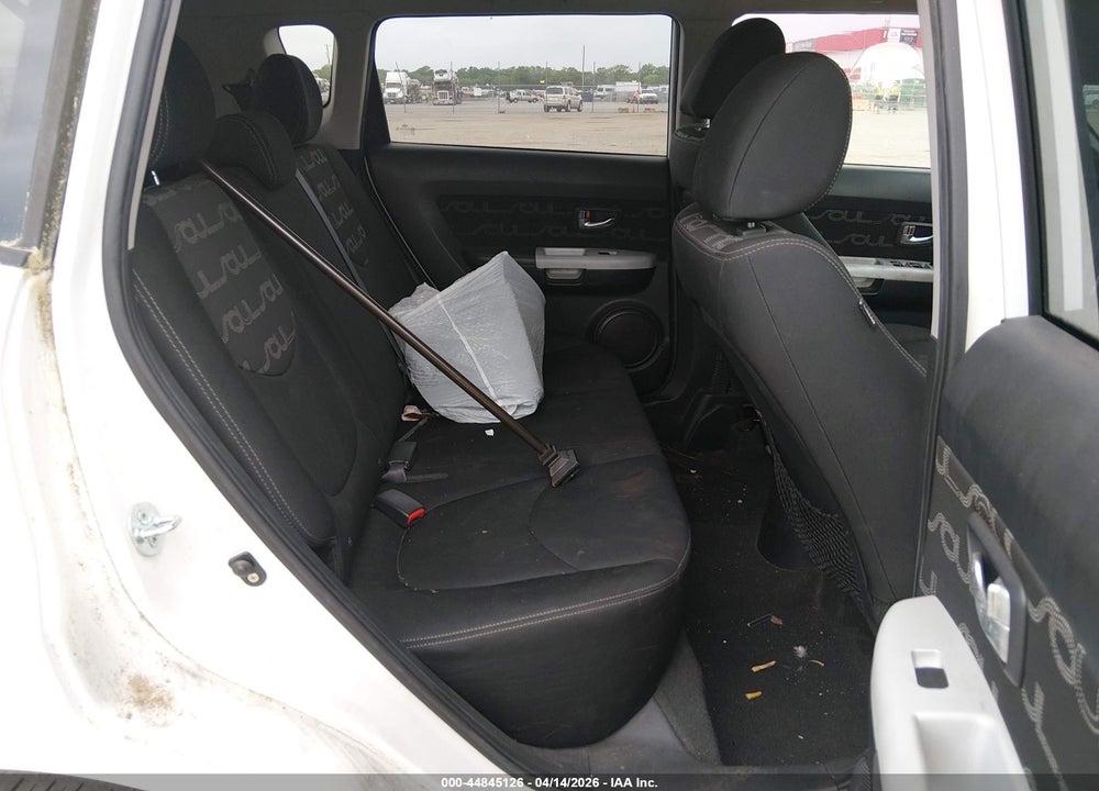 2012 KIA SOUL + VIN: KNDJT2A6XC7358860