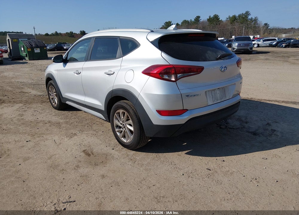2017 HYUNDAI TUCSON SE PLUS VIN: KM8J3CA47HU531159