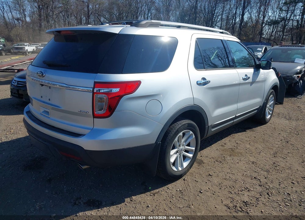 2013 FORD EXPLORER XLT VIN: 1FM5K8D89DGA53481