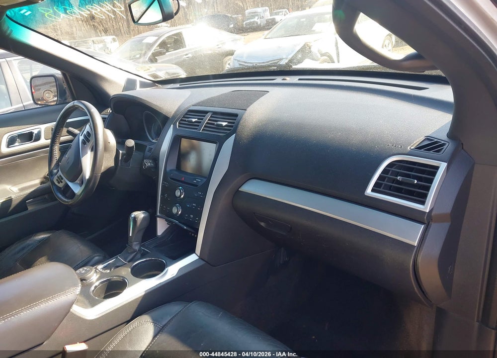 2013 FORD EXPLORER XLT VIN: 1FM5K8D89DGA53481