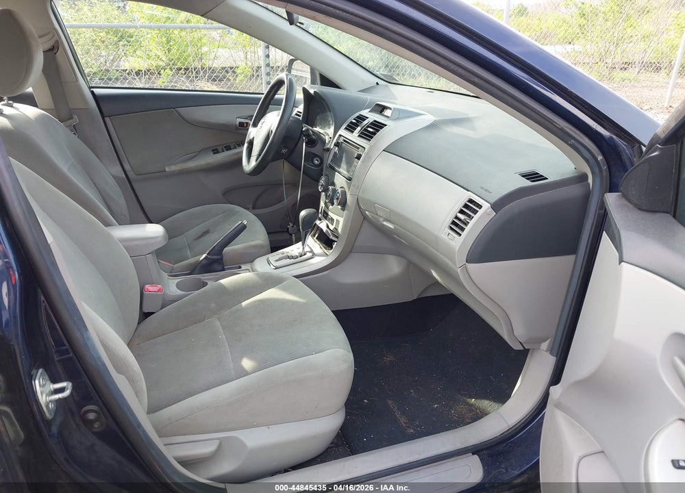 2013 TOYOTA COROLLA LE VIN: 2T1BU4EE7DC114954