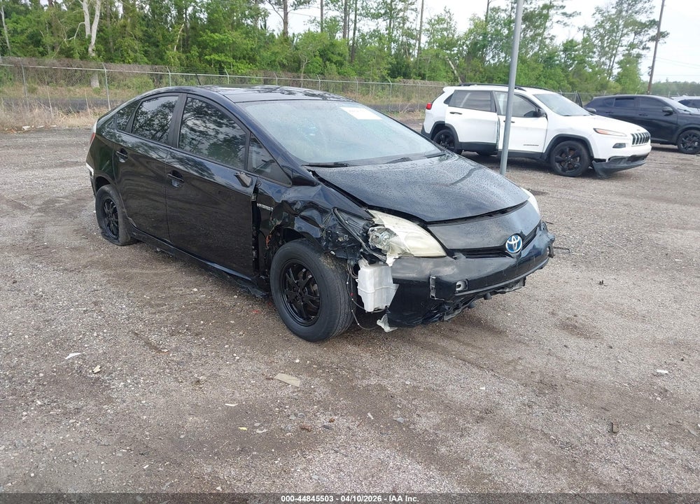 2015 TOYOTA PRIUS THREE VIN: JTDKN3DU8F0400857