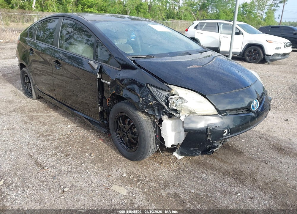 2015 TOYOTA PRIUS THREE VIN: JTDKN3DU8F0400857