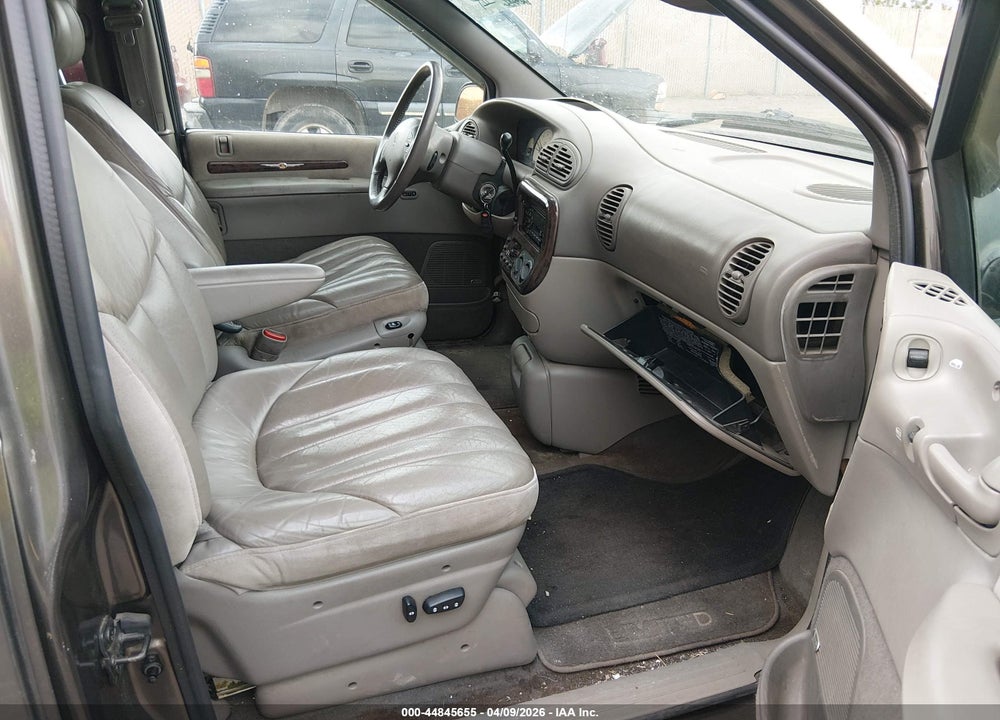 1999 CHRYSLER TOWN & COUNTRY LIMITED VIN: 1C4GT64LXXB563410