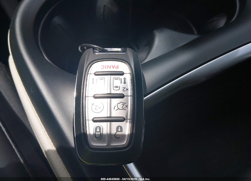 2023 CHRYSLER PACIFICA TOURING L VIN: 2C4RC1BG1PR627806