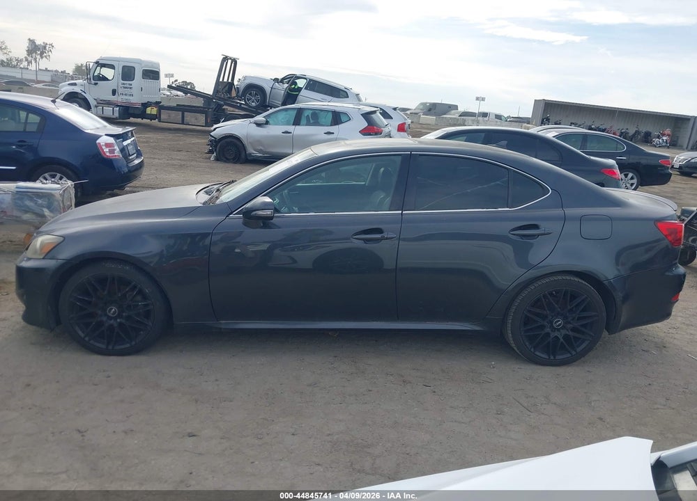 2011 LEXUS IS 250 VIN: JTHBF5C23B5131235