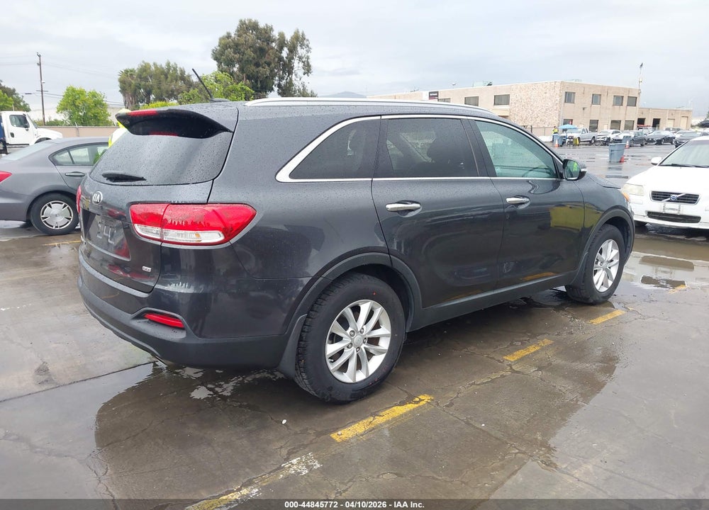2016 KIA SORENTO 2.4L LX VIN: 5XYPG4A36GG114955