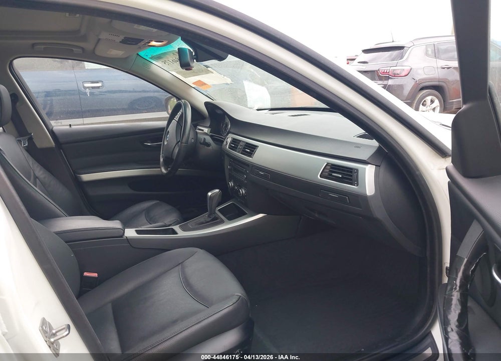 2010 BMW 328I XDRIVE VIN: WBAPK5C53AA650298