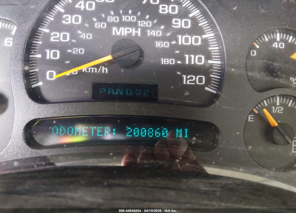 2003 CHEVROLET TAHOE LS VIN: 1GNEC13V53R172204