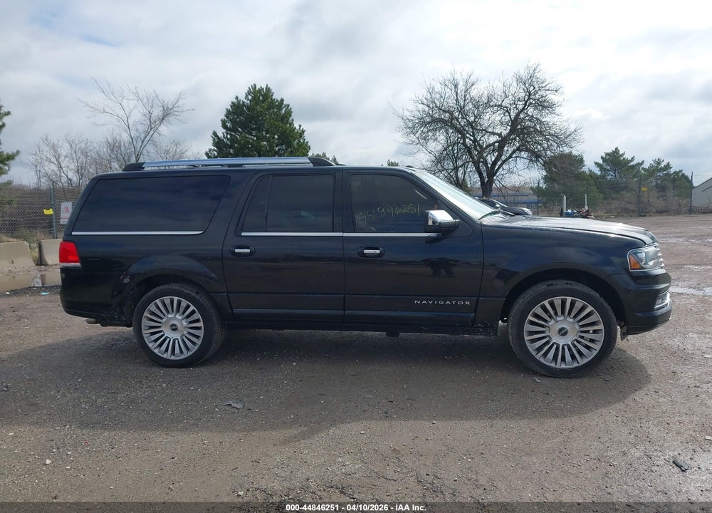2015 LINCOLN NAVIGATOR L VIN: 5LMJJ3JT6FEJ09644