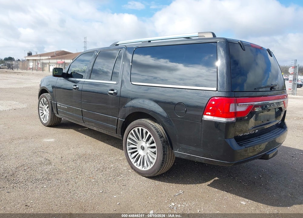 2015 LINCOLN NAVIGATOR L VIN: 5LMJJ3JT6FEJ09644