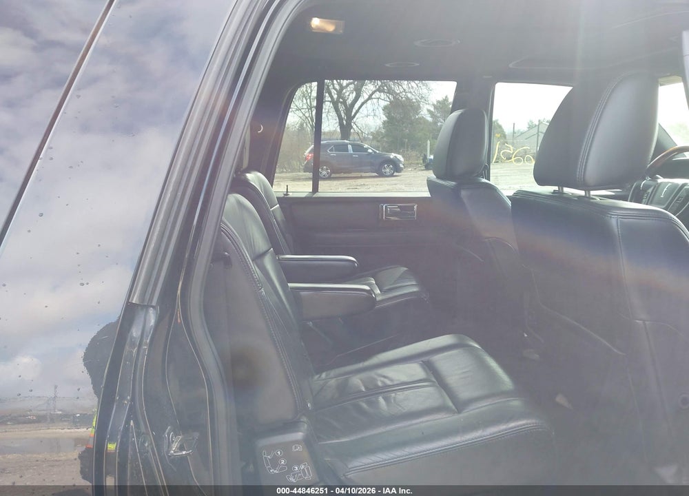 2015 LINCOLN NAVIGATOR L VIN: 5LMJJ3JT6FEJ09644