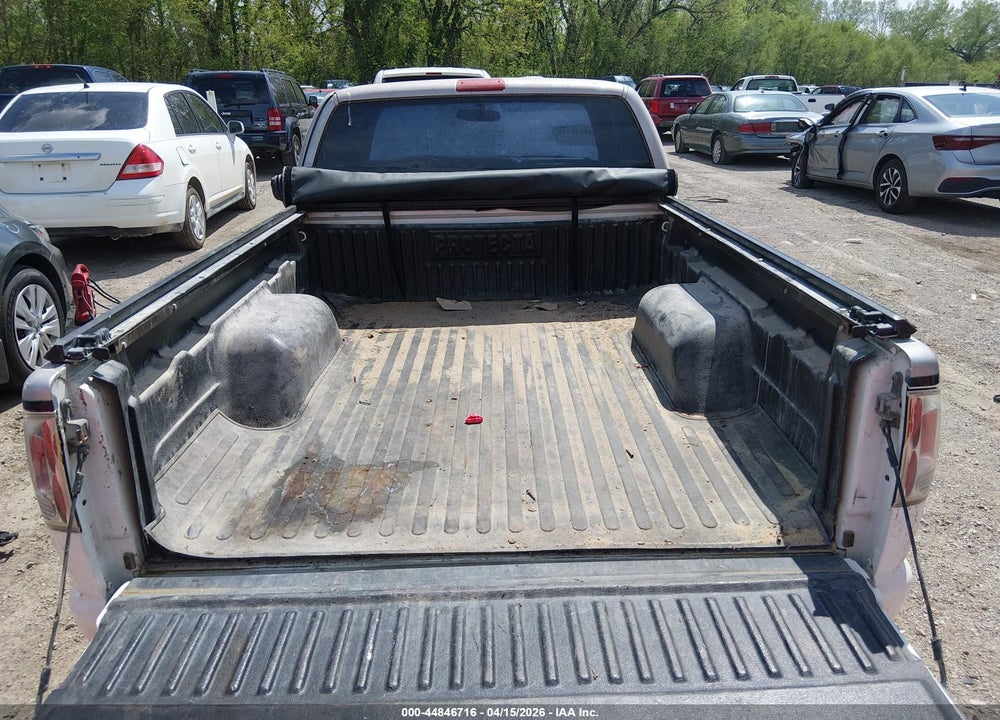 2003 CHEVROLET S-10 LS VIN: 1GCCS19H338213410