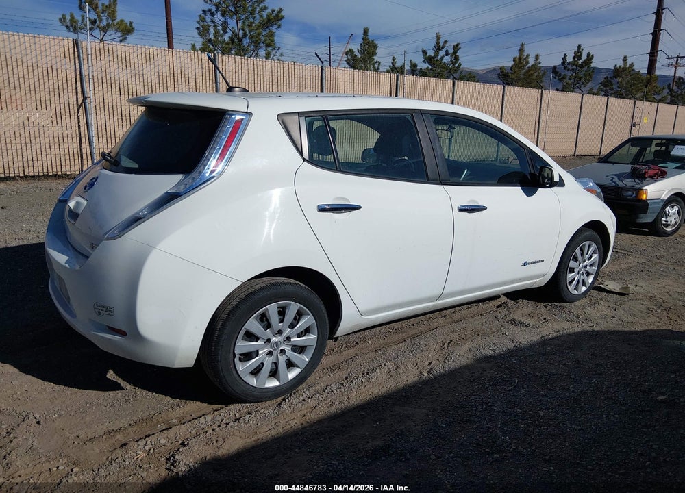 2013 NISSAN LEAF S VIN: 1N4AZ0CP7DC420058