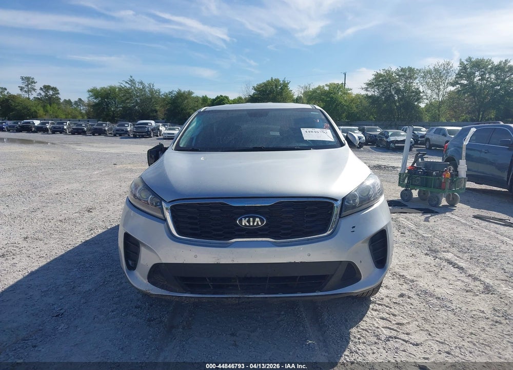 2019 KIA SORENTO 2.4L L VIN: 5XYPG4A31KG449579