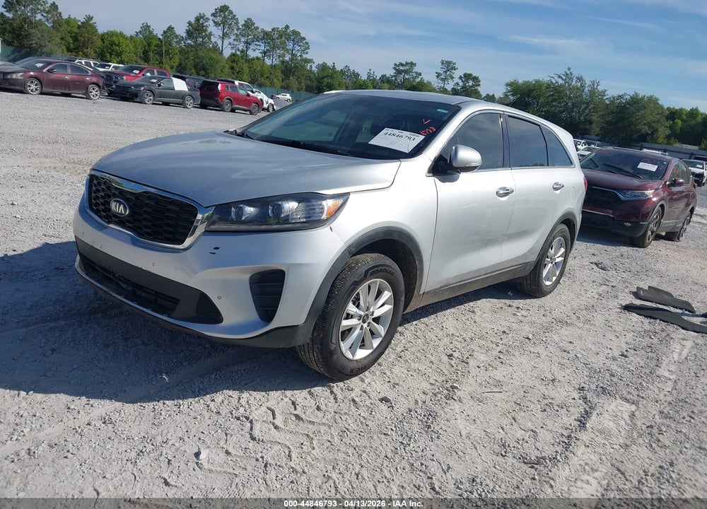 2019 KIA SORENTO 2.4L L VIN: 5XYPG4A31KG449579