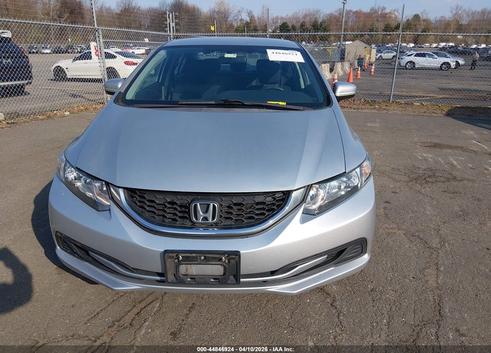 2014 HONDA CIVIC LX VIN: 19XFB2F55EE260380
