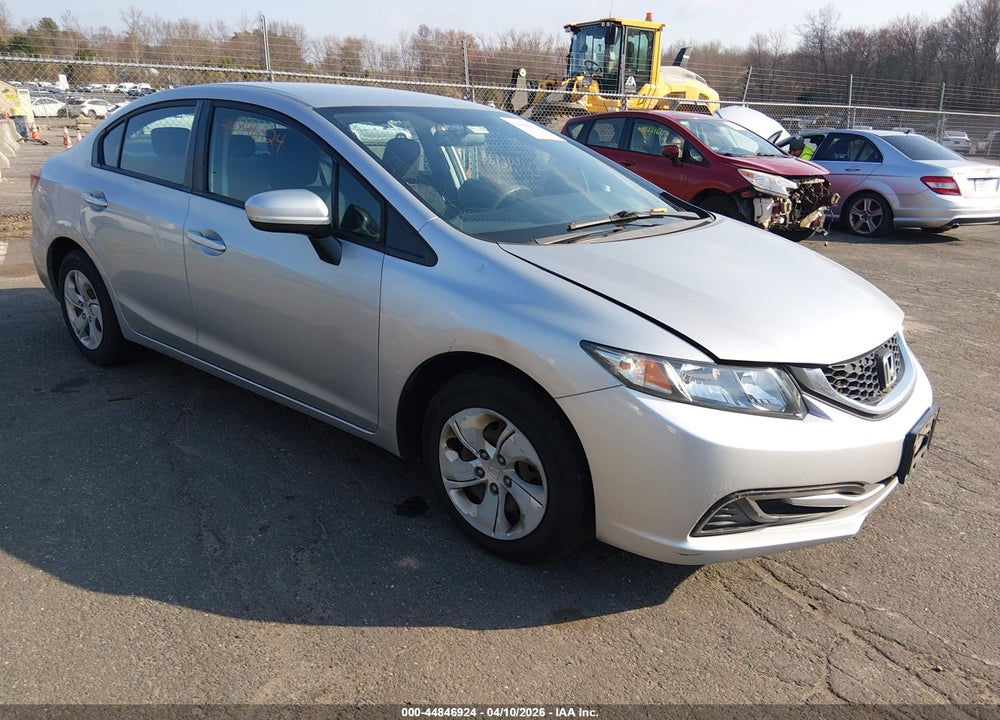 2014 HONDA CIVIC LX VIN: 19XFB2F55EE260380