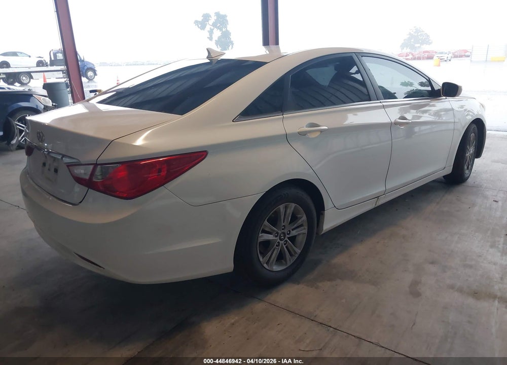2011 HYUNDAI SONATA GLS VIN: 5NPEB4AC8BH216586