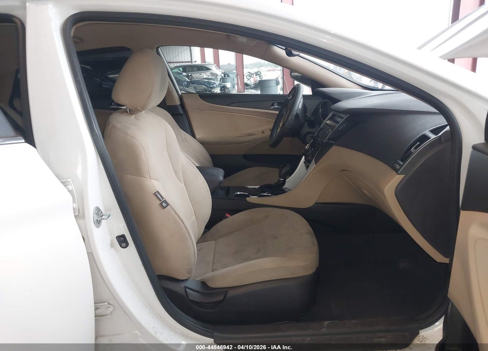 2011 HYUNDAI SONATA GLS VIN: 5NPEB4AC8BH216586