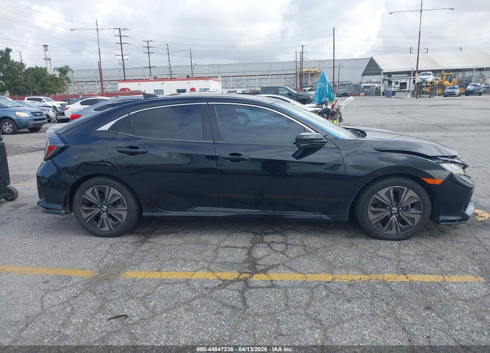 2018 HONDA CIVIC EX-L VIN: SHHFK7H75JU416982