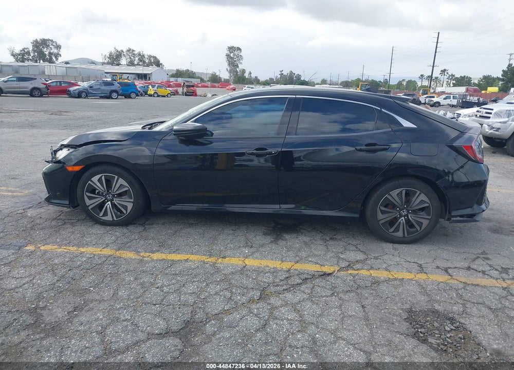 2018 HONDA CIVIC EX-L VIN: SHHFK7H75JU416982
